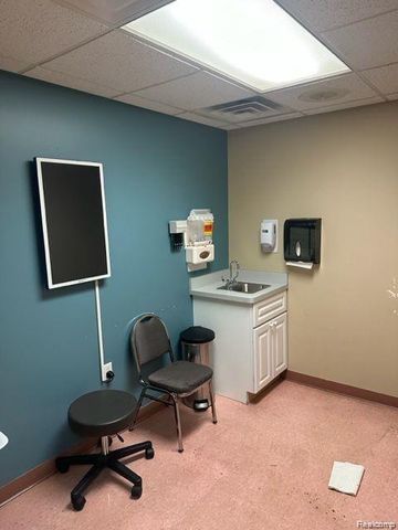 8392 HOLLY Road, Grand Blanc Twp, MI 48439