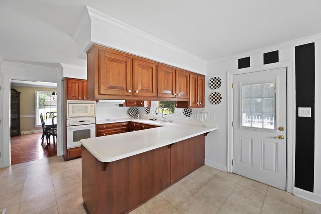 897 Turkey Foot Road, Lexington, KY 40502