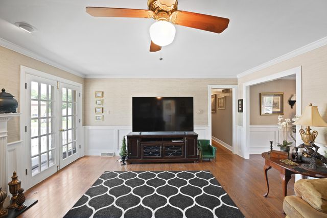 897 Turkey Foot Road, Lexington, KY 40502