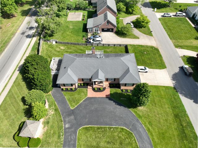 897 Turkey Foot Road, Lexington, KY 40502
