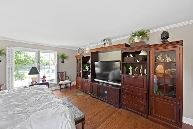 897 Turkey Foot Road, Lexington, KY 40502