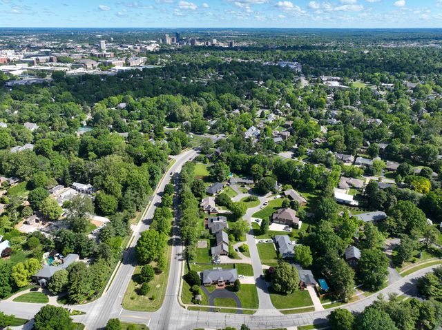 897 Turkey Foot Road, Lexington, KY 40502