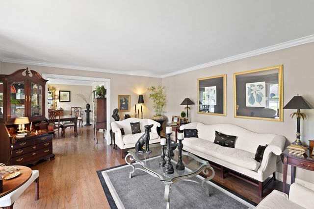897 Turkey Foot Road, Lexington, KY 40502