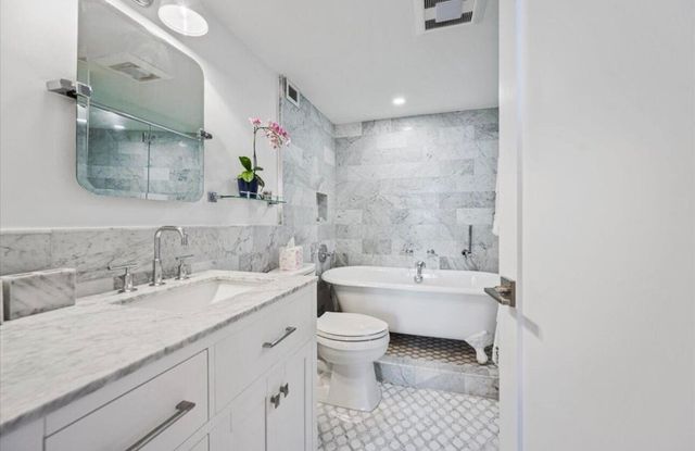 1701 S Flagler Drive 904, West Palm Beach, FL 33401