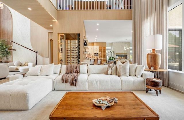 15926 PENDIO DRIVE, Bella Collina, FL 34756