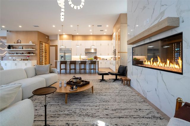 15926 PENDIO DRIVE, Bella Collina, FL 34756