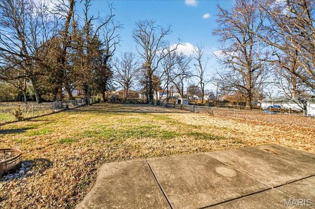 1415 Gahan Drive, Florissant, MO 63031