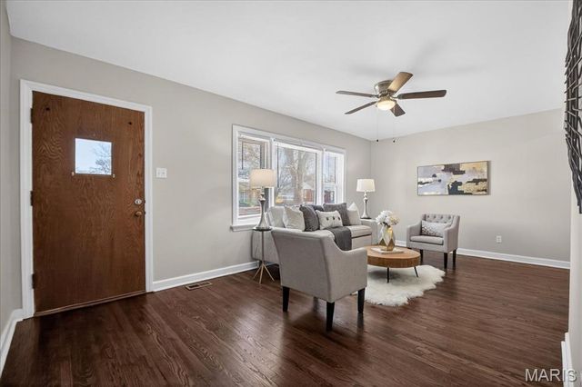 1415 Gahan Drive, Florissant, MO 63031