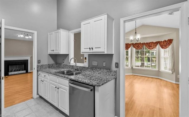 2325 Meadow Gate Drive, Greensboro, NC 27455