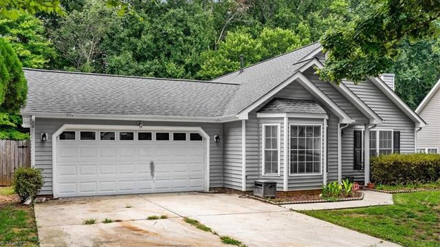 2325 Meadow Gate Drive, Greensboro, NC 27455