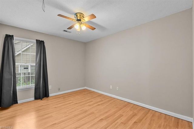 2325 Meadow Gate Drive, Greensboro, NC 27455