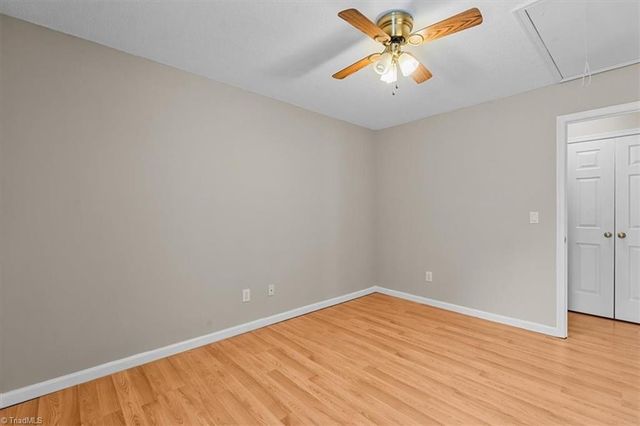 2325 Meadow Gate Drive, Greensboro, NC 27455