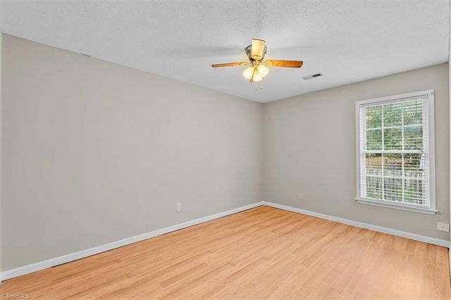2325 Meadow Gate Drive, Greensboro, NC 27455