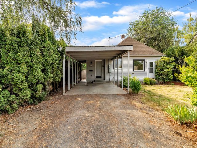 1975 Ne GALLOWAY St, Mc Minnville, OR 97128