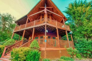210 Meghans Way, Townsend, TN 37882