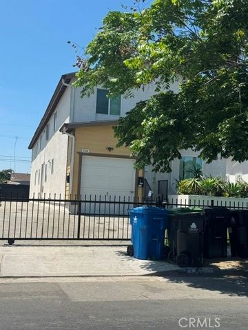 336 338 E 79th, Los Angeles, CA 90003