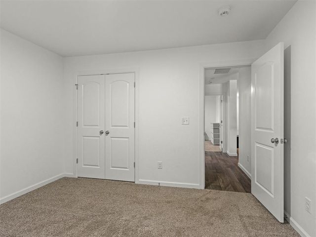 2429 Creekview Drive, Moore, OK 73160