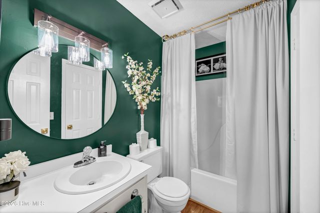 4004 Echo Farms Boulevard, Wilmington, NC 28412