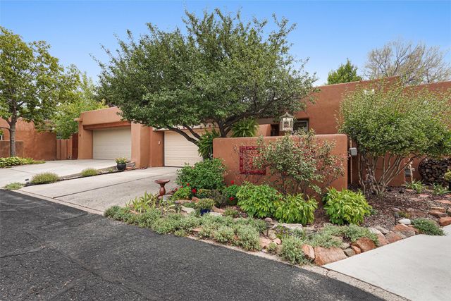 2716 Herradura Road D, Santa Fe, NM 87505