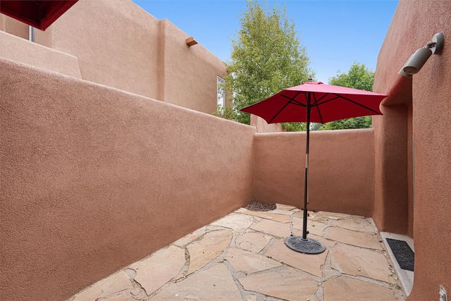 2716 Herradura Road D, Santa Fe, NM 87505