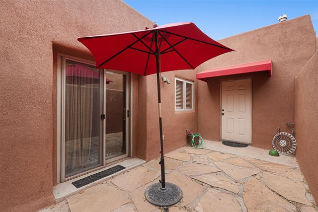 2716 Herradura Road D, Santa Fe, NM 87505