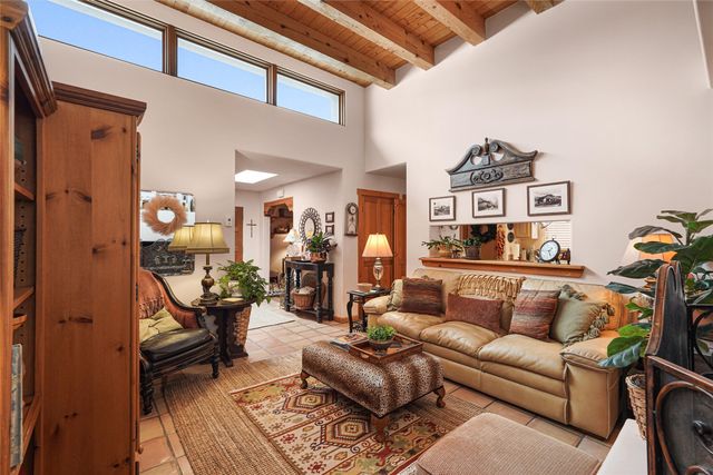 2716 Herradura Road D, Santa Fe, NM 87505