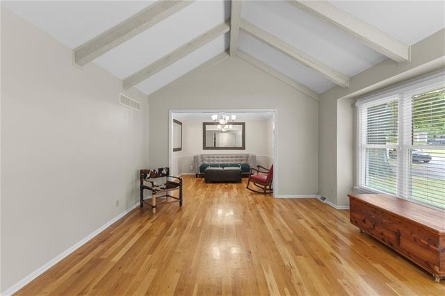 7916 W 98th Terrace, Overland Park, KS 66212