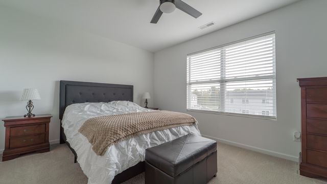 425 Briarwood Lane, Lowell, IN 46356