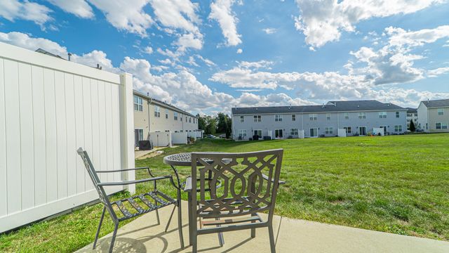 425 Briarwood Lane, Lowell, IN 46356