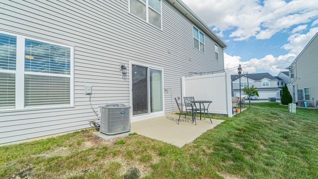 425 Briarwood Lane, Lowell, IN 46356