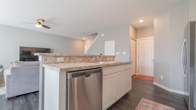 425 Briarwood Lane, Lowell, IN 46356