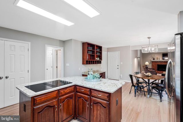 15131 WETHERBURN DR, Centreville, VA 20120