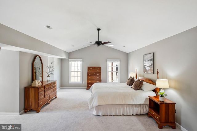 15131 WETHERBURN DR, Centreville, VA 20120