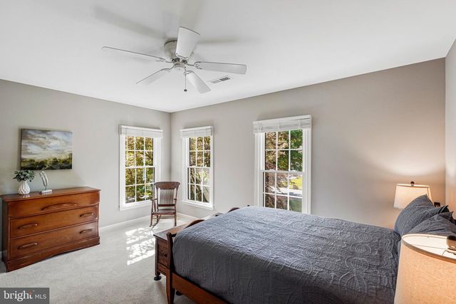 15131 WETHERBURN DR, Centreville, VA 20120