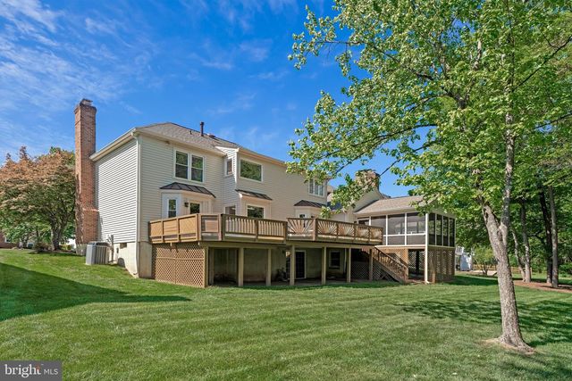 15131 WETHERBURN DR, Centreville, VA 20120