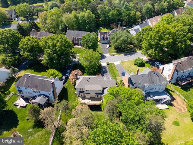 15131 WETHERBURN DR, Centreville, VA 20120