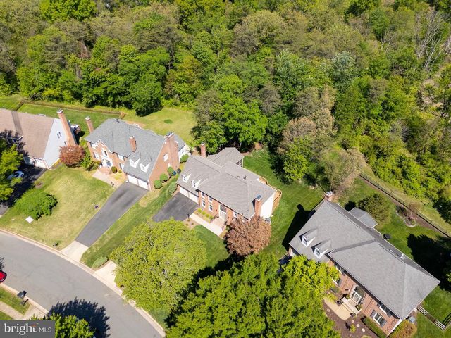 15131 WETHERBURN DR, Centreville, VA 20120