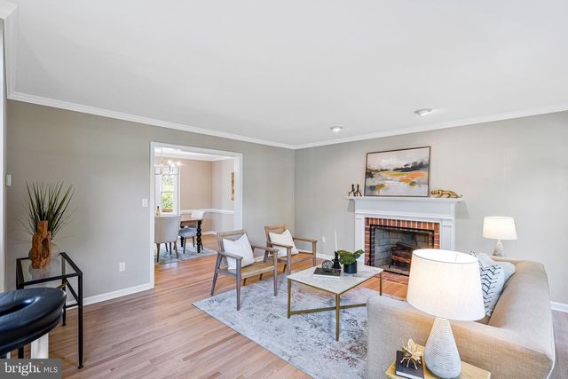 15131 WETHERBURN DR, Centreville, VA 20120