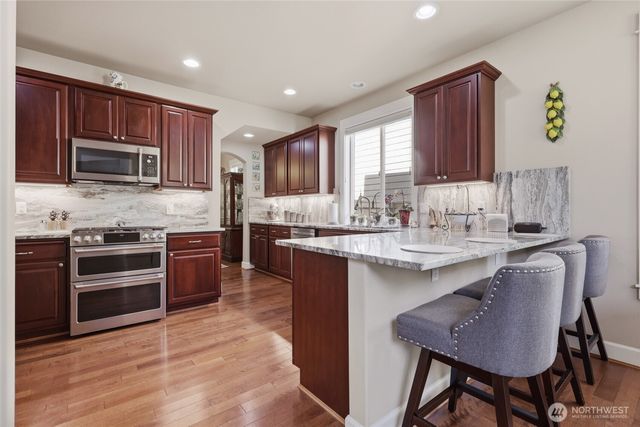 9020 Merrill Court NE, Lacey, WA 98516