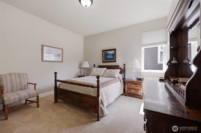9020 Merrill Court NE, Lacey, WA 98516