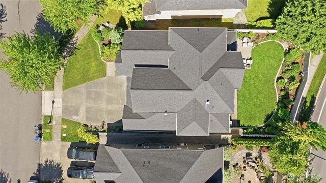 9020 Merrill Court NE, Lacey, WA 98516
