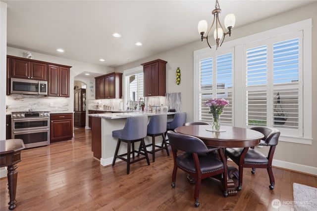 9020 Merrill Court NE, Lacey, WA 98516