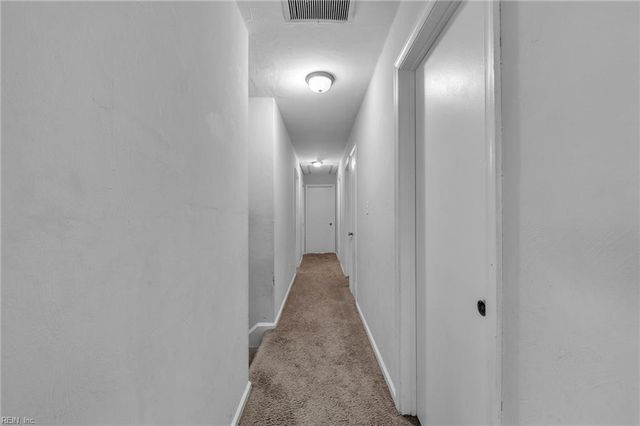 1058 Clipper DR, Hampton, VA 23669