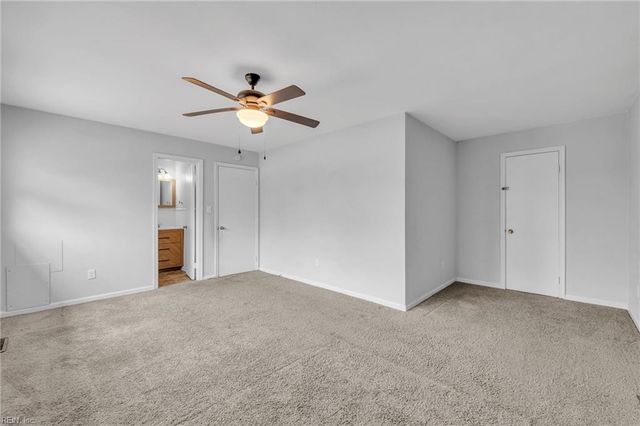 1058 Clipper DR, Hampton, VA 23669