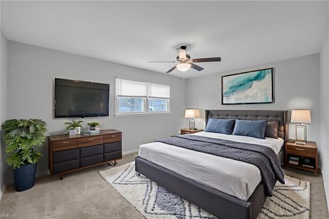 1058 Clipper DR, Hampton, VA 23669