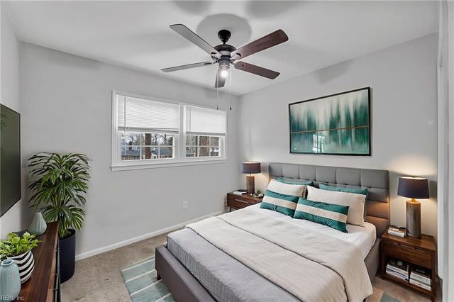 1058 Clipper DR, Hampton, VA 23669