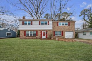 1058 Clipper DR, Hampton, VA 23669