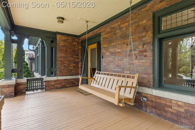140 Longfellow Street, Detroit, MI 48202