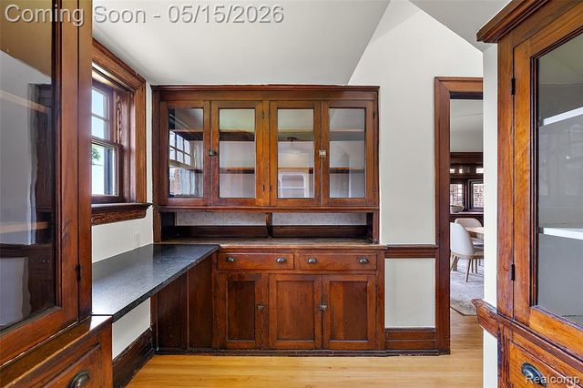 140 Longfellow Street, Detroit, MI 48202