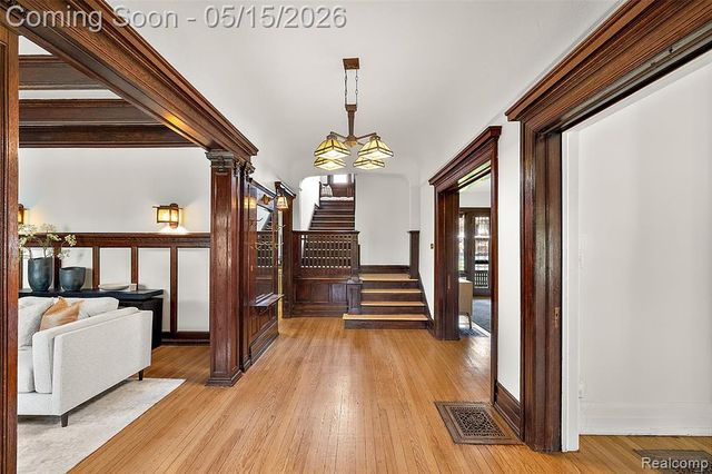 140 Longfellow Street, Detroit, MI 48202
